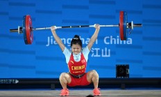 开云:举重亚锦赛：赵金红包揽女子45公斤级三项冠军 打破抓举世界纪录